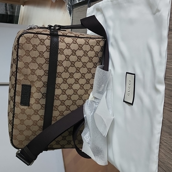 GUCCI BAG CAMERA CASE - Picture 2 of 4